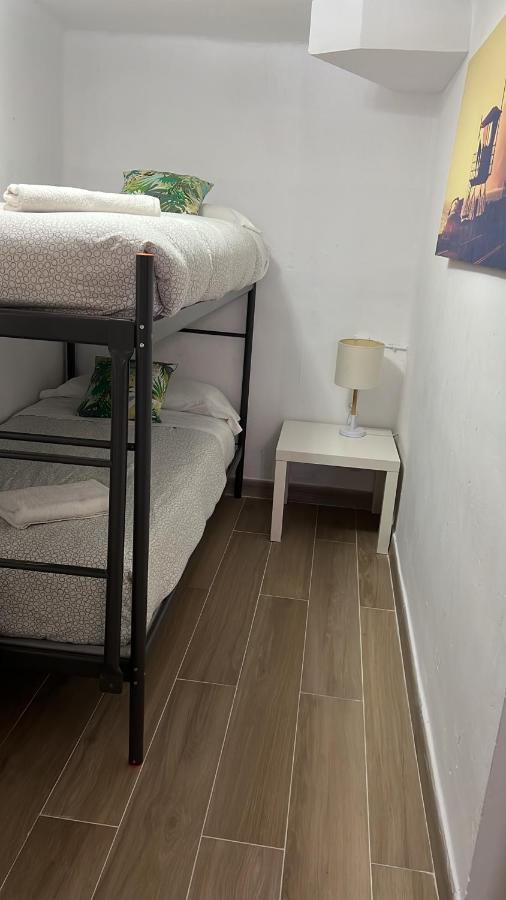 Apartamento Barbacoa, Piscina Y Playa ปวยบลา เด ฟาร์นัลส์ ภายนอก รูปภาพ