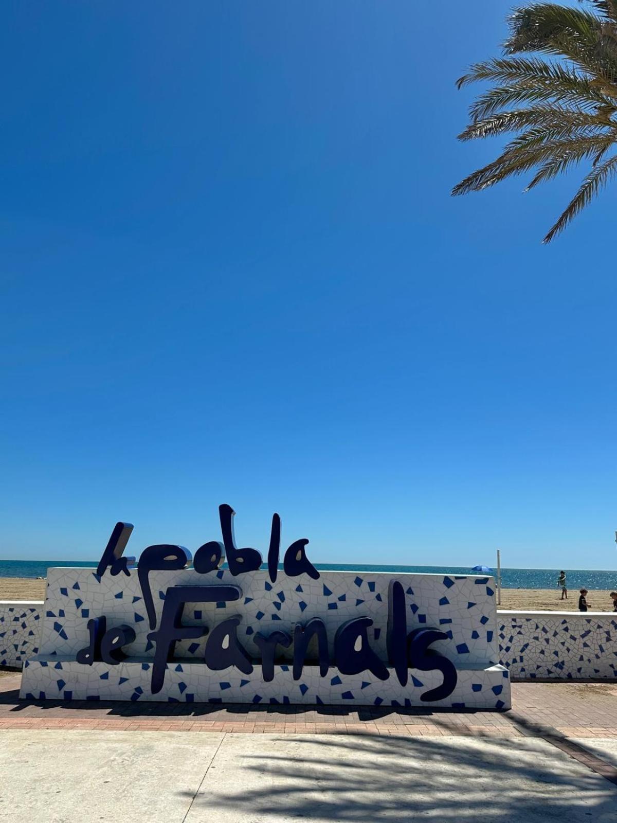 Apartamento Barbacoa, Piscina Y Playa ปวยบลา เด ฟาร์นัลส์ ภายนอก รูปภาพ