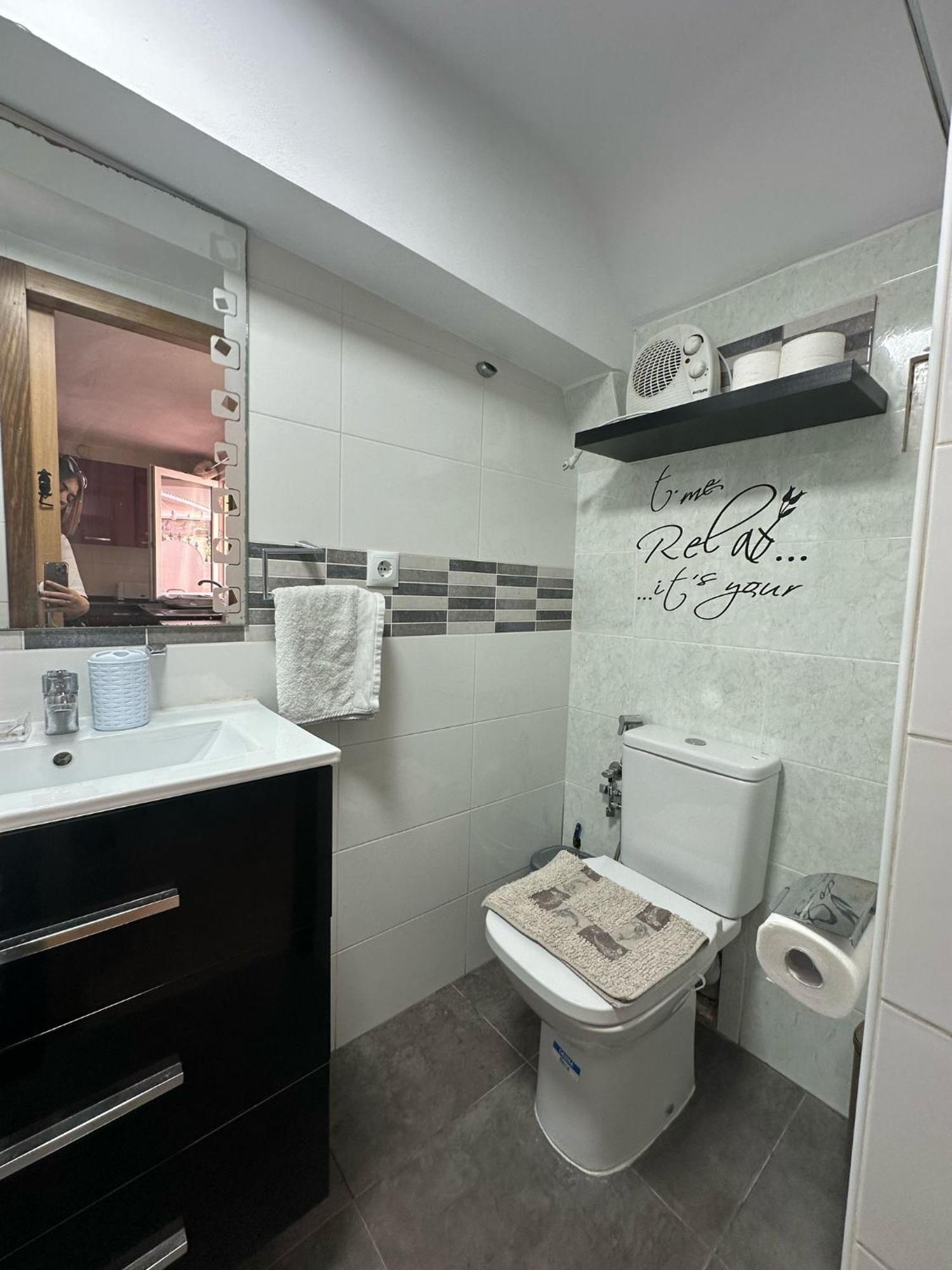 Apartamento Barbacoa, Piscina Y Playa ปวยบลา เด ฟาร์นัลส์ ภายนอก รูปภาพ